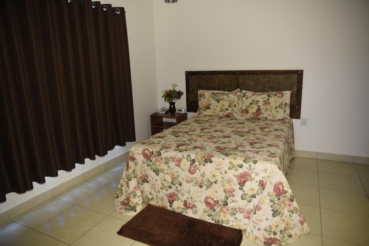 Rosa Spa E Pousada Aparecida de Goiânia Buitenkant foto